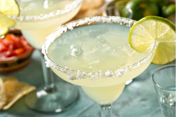 The-Best-Large-Batch-Margarita-Recipe